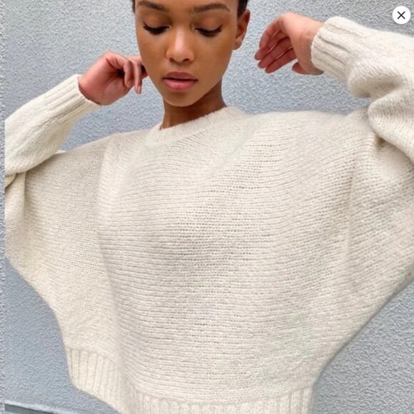 Aritzia Babaton Day Off Sweater – 100% Alpaca - Picture 1 of 12
